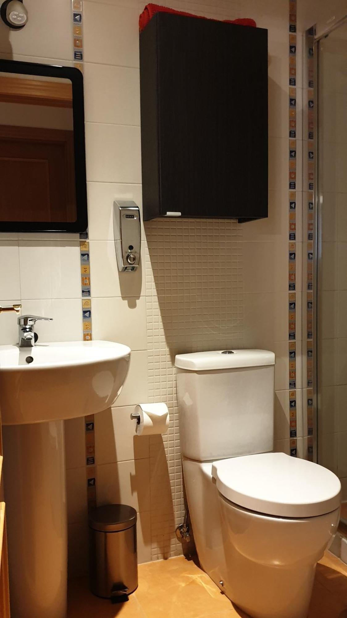 Apartamento "Los Prados" Wifi Y Parking Oviedo Exterior photo